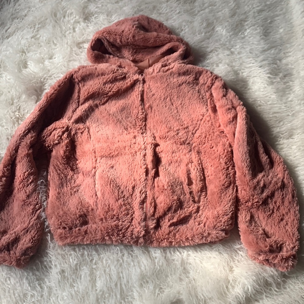 Ambience Outerwear Dusty Rose Faux Fur Jacket with hood/Sz L